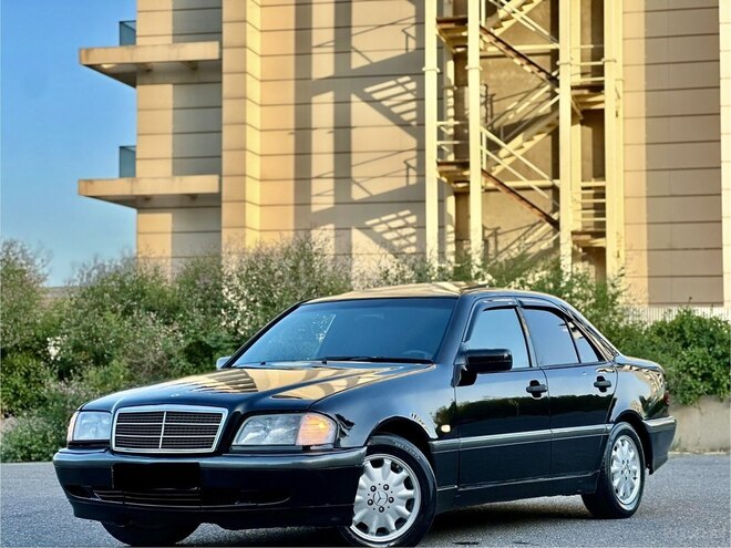 Mercedes C 200 1999, 305,800 km - 2.0 л - Bakı