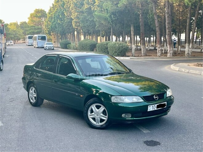 Opel Vectra 1996, 450,000 km - 1.8 l - Sumqayıt