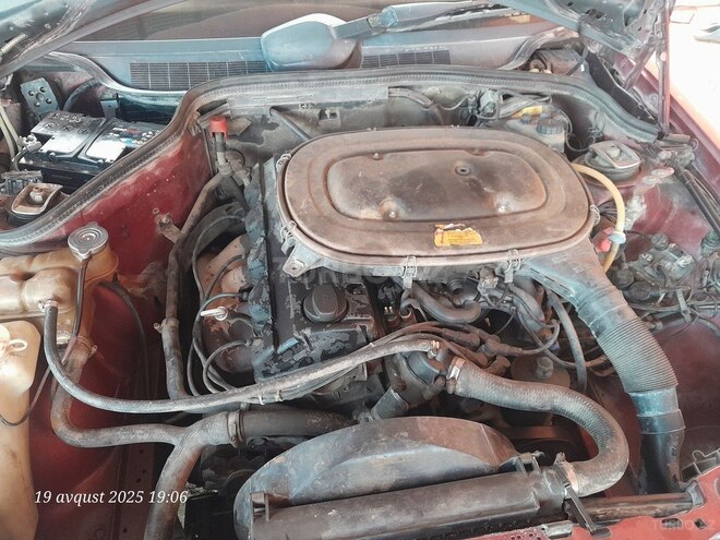 Mercedes 190 1989, 260,000 km - 2.0 л - Sabirabad