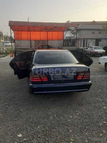 Mercedes E 220 1997, 348,525 km - 2.2 l - Lənkəran