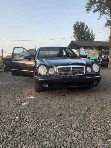 Mercedes E 220 1997, 348,525 km - 2.2 l - Lənkəran