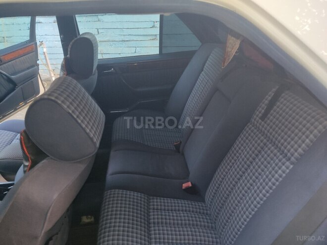 Mercedes E 200 1995, 530,770 km - 2.0 l - Ağsu