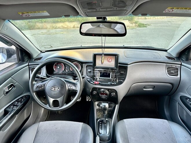 Kia Rio 2011, 258,600 km - 1.5 l - Bakı