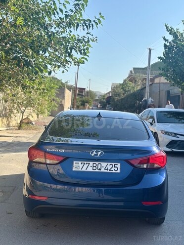 Hyundai Elantra 2015, 167,180 km - 1.8 л - Bakı