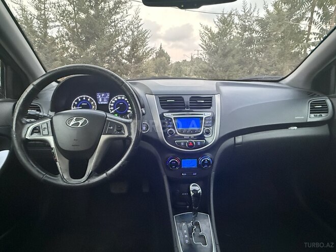 Hyundai Accent 2011, 199,898 km - 1.6 l - Bakı
