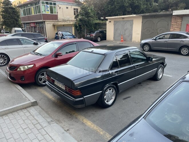 Mercedes 190 1992, 364,728 km - 2.0 л - Bakı