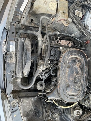 Mercedes 190 1992, 364,728 km - 2.0 л - Bakı