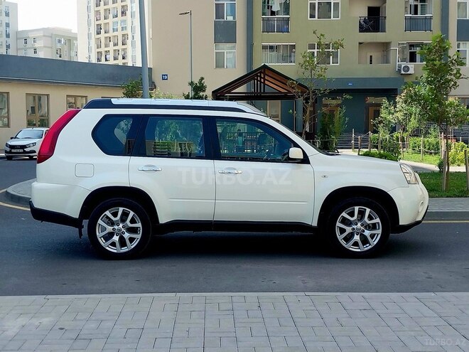 Nissan X-Trail 2012, 127,000 km - 2.5 l - Bakı