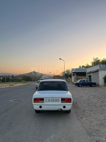 LADA (VAZ) 2107 2002, 31,000 km - 1.6 l - Tovuz