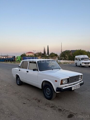 LADA (VAZ) 2107 2002, 31,000 km - 1.6 l - Tovuz