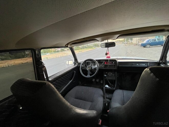 LADA (VAZ) 2107 2002, 31,000 km - 1.6 l - Tovuz