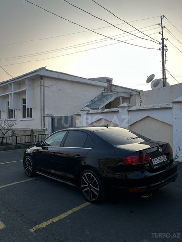 Volkswagen Jetta 2013, 189,000 km - 2.0 l - Zaqatala