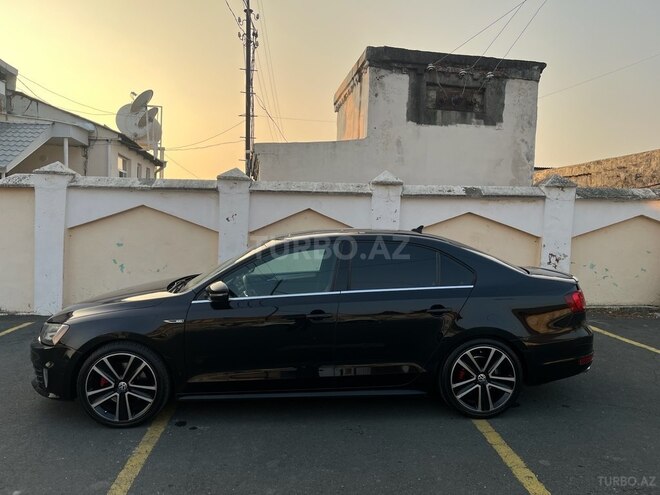 Volkswagen Jetta 2013, 189,000 km - 2.0 l - Zaqatala