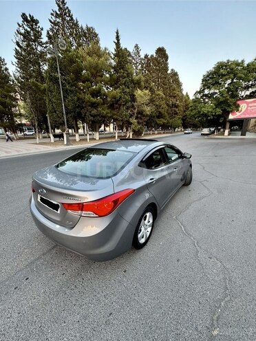 Hyundai Elantra 2011, 218,200 km - 1.8 л - Sumqayıt