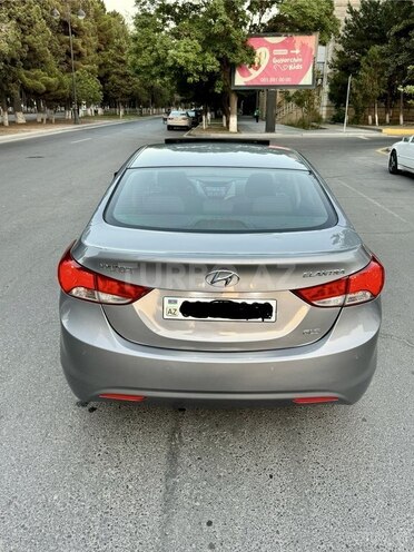 Hyundai Elantra 2011, 218,200 km - 1.8 л - Sumqayıt