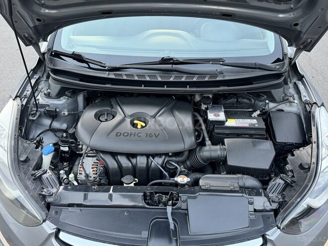 Hyundai Elantra 2011, 218,200 km - 1.8 л - Sumqayıt