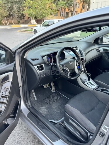 Hyundai Elantra 2011, 218,200 km - 1.8 л - Sumqayıt