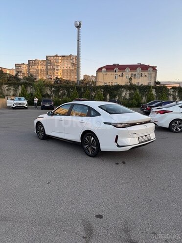 Changan Qiyuan A05 2025, 0 km - 1.5 l - Bakı