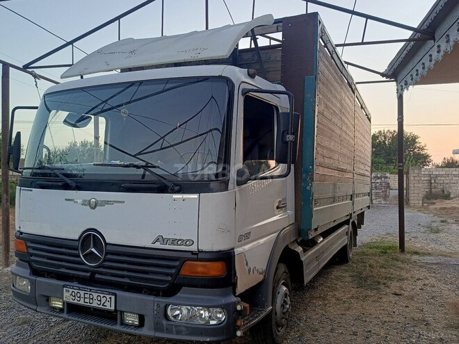 Mercedes Atego 815 1998, 522,000 km - 4.3 l - Beyləqan