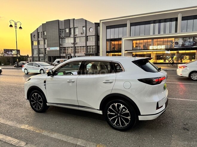 Changan CS 55 Plus 2025, 0 km - 1.5 l - Bakı