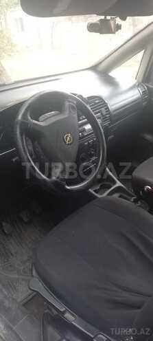 Opel Zafira 2000, 120,000 km - 1.6 l - Xudat