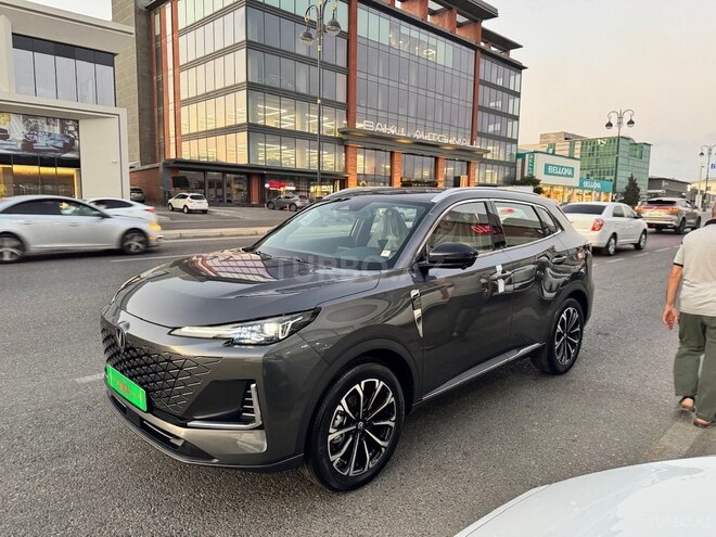 Changan CS 55 Plus 2025, 0 km - 1.5 л - Bakı