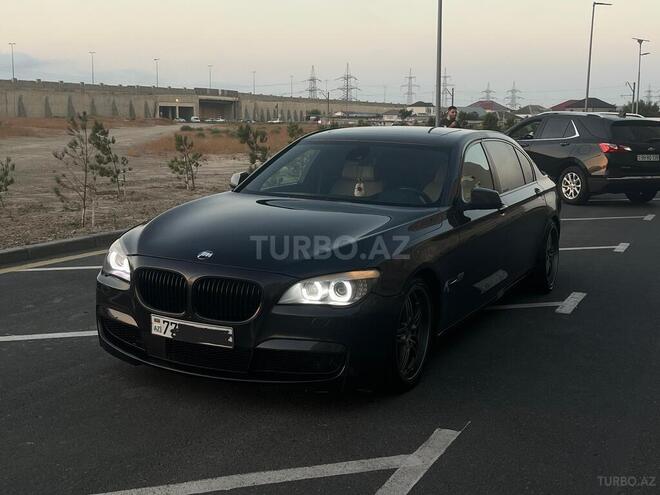 BMW 750 2011, 200,000 km - 4.4 л - Bakı