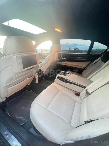 BMW 750 2011, 200,000 km - 4.4 л - Bakı