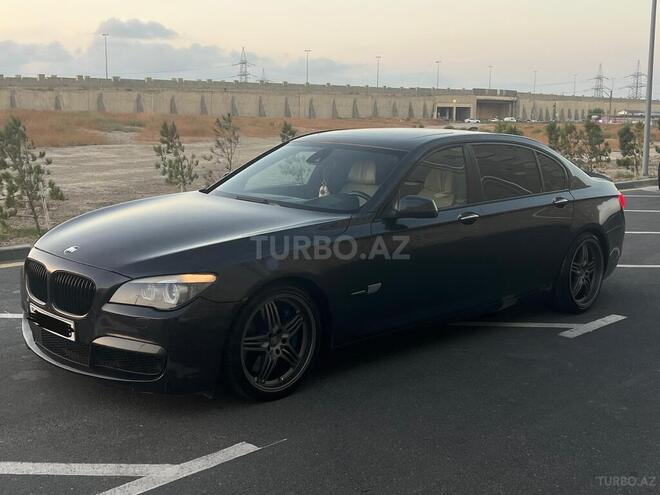 BMW 750 2011, 200,000 km - 4.4 л - Bakı