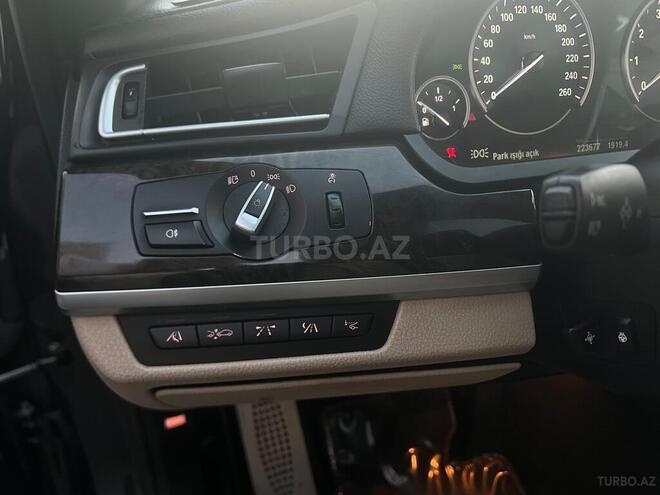 BMW 750 2011, 200,000 km - 4.4 л - Bakı