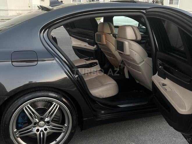 BMW 750 2011, 200,000 km - 4.4 л - Bakı