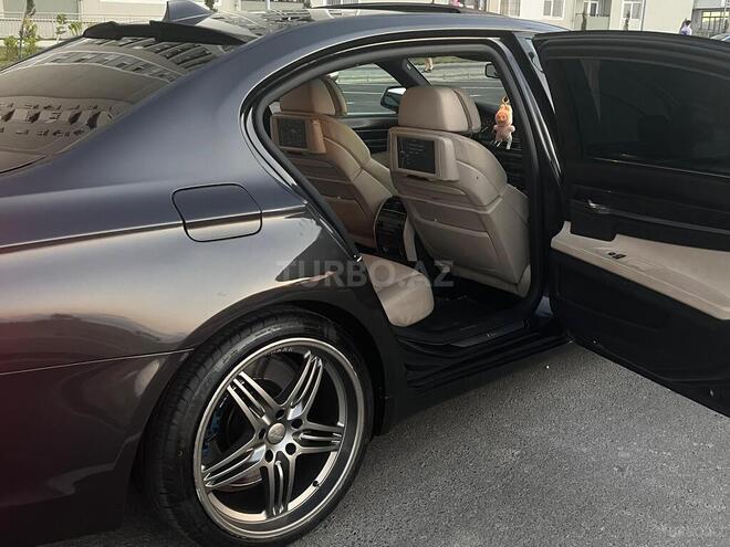 BMW 750 2011, 200,000 km - 4.4 л - Bakı