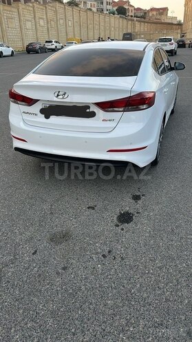 Hyundai Avante 2016, 80,727 km - 1.6 л - Bakı