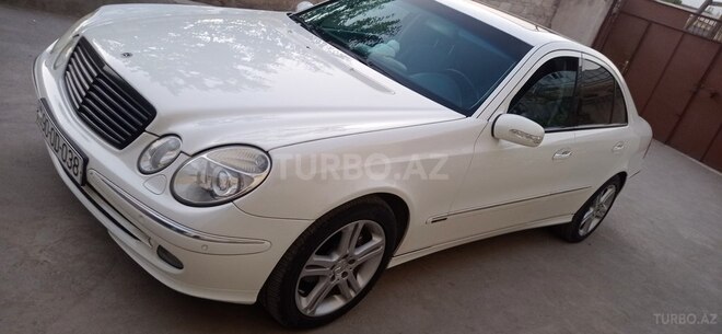 Mercedes E 260 2005, 233,000 km - 2.6 l - Bakı