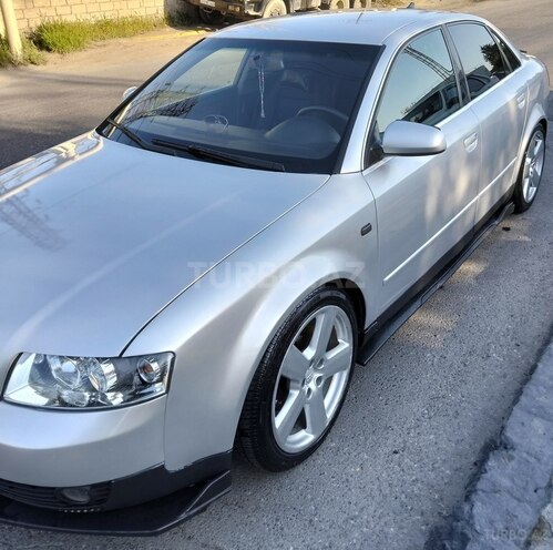 Audi A4 2003, 269,000 km - 2.0 л - Bakı