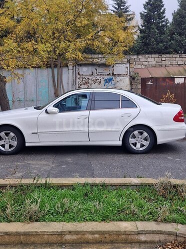 Mercedes E 240 2005, 300,000 km - 2.6 l - Bakı