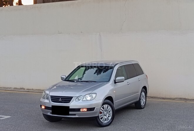 Mitsubishi Airtrek 2002, 298,000 km - 2.0 l - Sumqayıt