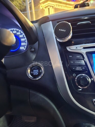 Hyundai Accent 2013, 223,000 km - 1.6 l - Ağcabədi