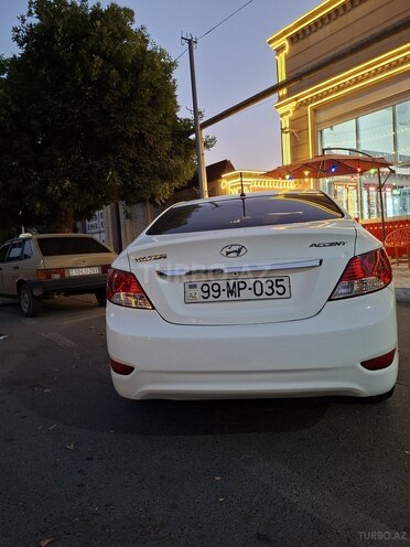 Hyundai Accent 2013, 223,000 km - 1.6 l - Ağcabədi