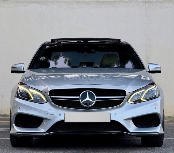 Mercedes E 250 2015, 302,001 km - 2.2 l - Bakı