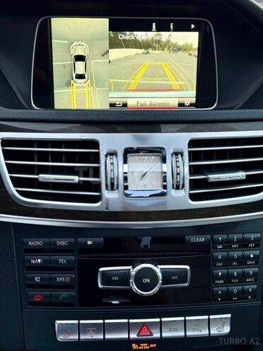 Mercedes E 250 2015, 302,001 km - 2.2 l - Bakı
