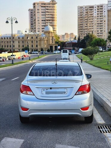 Hyundai Accent 2015, 134,000 km - 1.4 l - Bakı