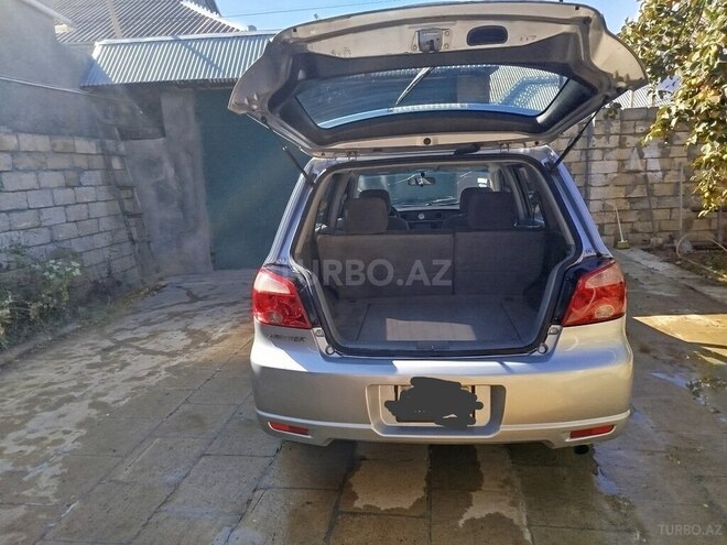 Mitsubishi Airtrek 2004, 180,000 km - 2.0 l - Şirvan