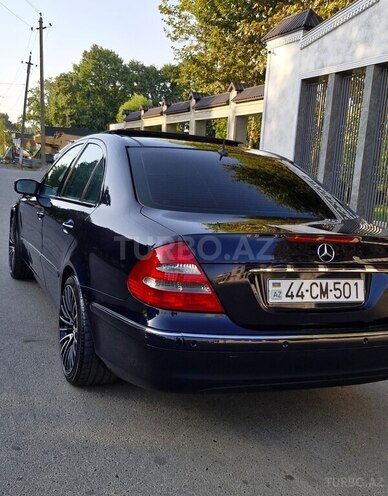 Mercedes E 240 2004, 279,812 km - 2.4 l - Masallı