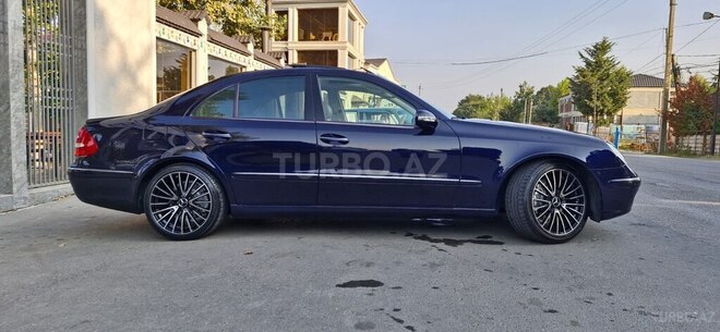 Mercedes E 240 2004, 279,812 km - 2.4 l - Masallı