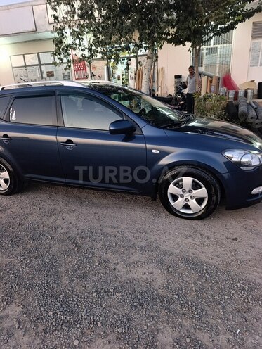 Kia  2012, 341,000 km - 1.6 l - Salyan