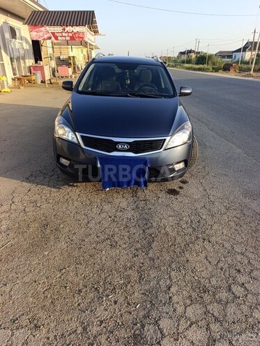 Kia  2012, 341,000 km - 1.6 l - Salyan