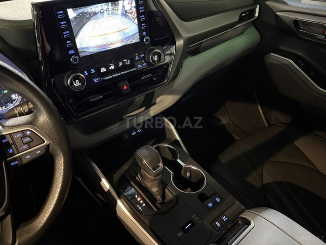 Toyota Highlander 2022, 141,000 km - 2.5 l - Bakı