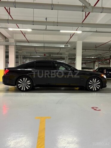 BMW 750 2012, 177,000 km - 4.4 l - Bakı
