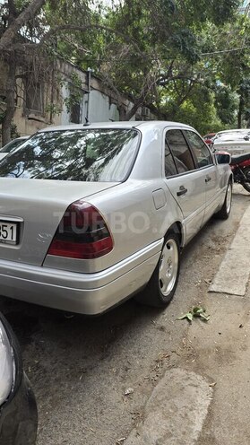 Mercedes C 200 1995, 419,000 km - 2.0 л - Bakı